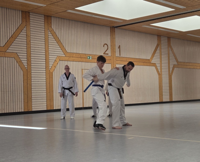 20260418_KUPPRUEFG__26